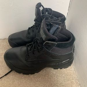 Tactical 511 black boots